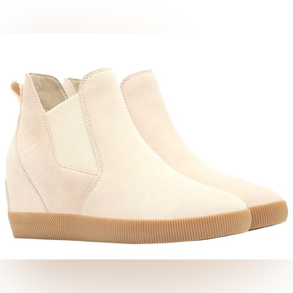 Sorel Shoes - Sorel Out N About Chelsea Wedge Booties 10.5 comfort bone suede boots neutral